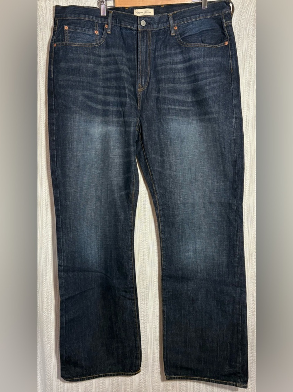 GAP Men's Relaxed Jeans - Dark Blue Wash